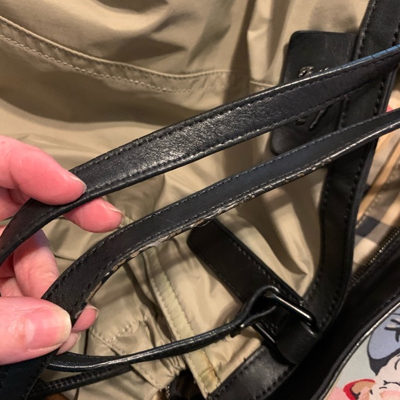 **SOLD** Burberry Buckleigh Nylon black Tote purse - Picture 11 of 16